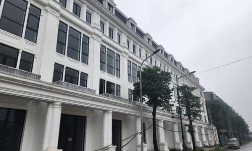 Việc thanh toán đầy đủ có đồng nghĩa với việc người mua nhà sở hữu ngay?