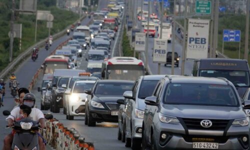 Thủ tướng kêu gọi sử dụng nguồn lực để mở rộng cao tốc TP.HCM – Long Thành