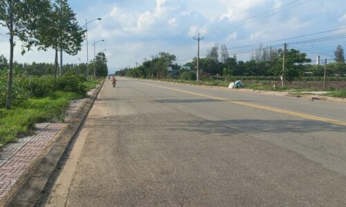 Bán lô đất mặt tiền đường nhựa quốc lộ 55B tổng diện tich 8000m2